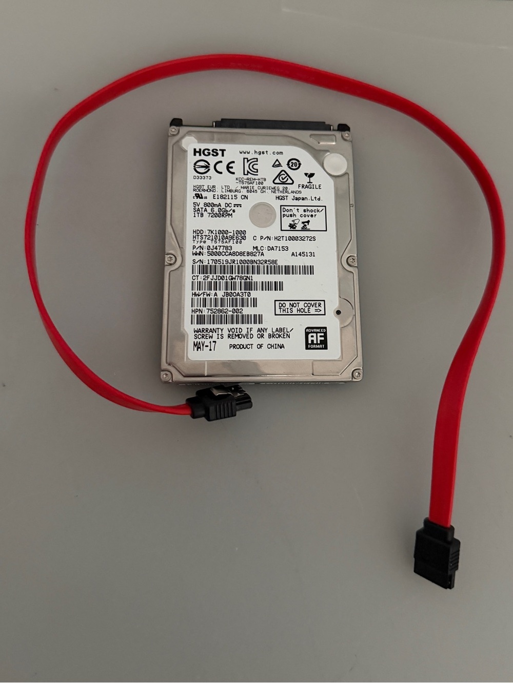HITACHI 1TB 2.5" 7200RPM Internal Laptop‎ Hard Drive - Silver